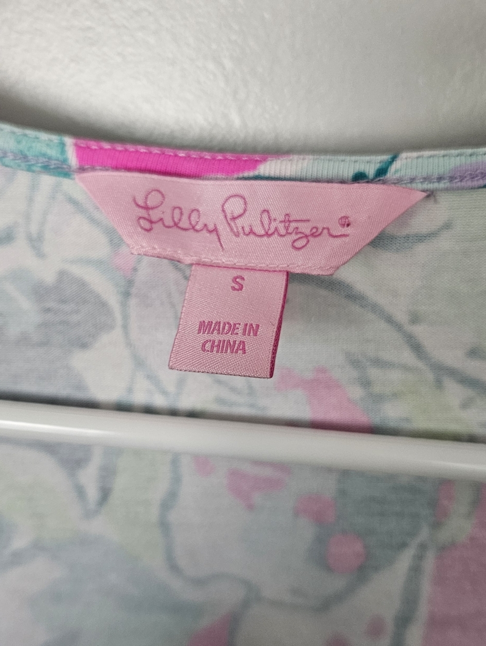 Lilly Pulitzer NWOT Women's Small Tropical Print V-Neck Jumpsuit in Pink Blue - Picture 4 of 6